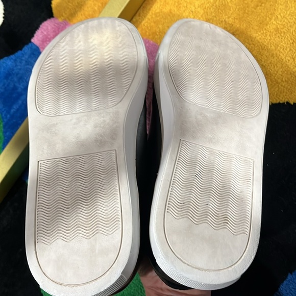 Gently used shoes for men great for work and everyday casual wear super comfy - Picture 7 of 8